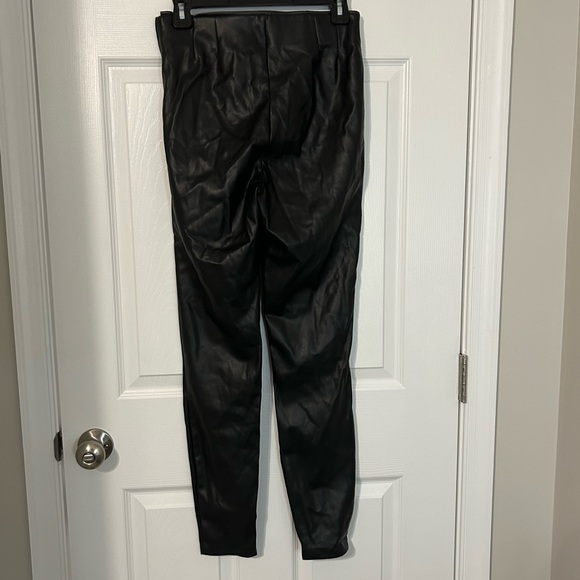 Zara Faux Leather Cigarette Leggings, M‎ - Picture 3 of 13